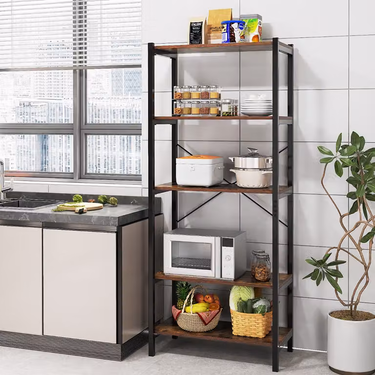 Scaffale multifunzionale Costway in stile industriale con 5 ripiani in metallo e legno, colore marrone e nero, ideale per la tua cucina