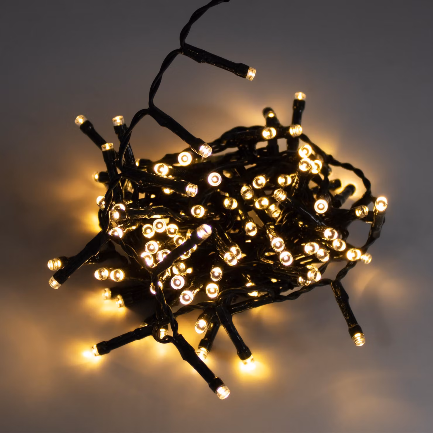 Catena luminosa da esterno bianco caldo con timer - 160 LED / 4 m - Catena luminosa natalizia con 8 funzioni Alimentata a batteria