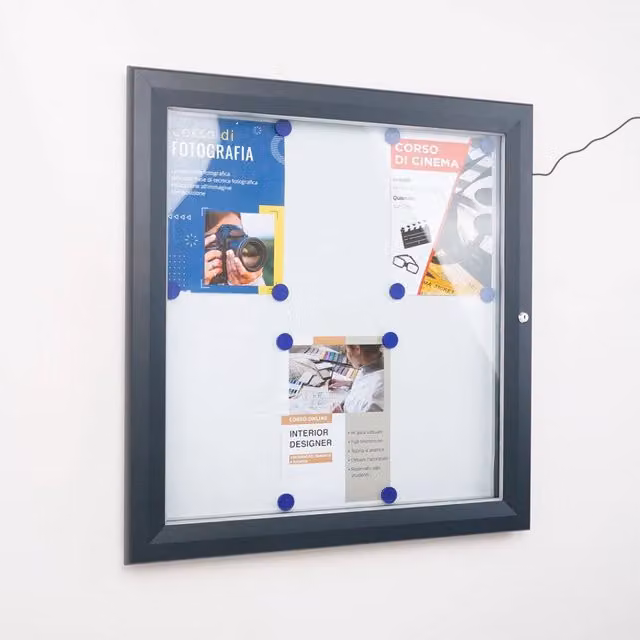 Bacheca da esterno con apertura a ribalta GIORDANOSHOP in alluminio, L: 80,5 cm, H: 76 cm, P: 4,7 cm, colore antracite o bianco