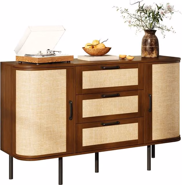 Sideboard MDF con angoli arrotondati, 2 ante battenti con frontale intrecciato, 3 cassetti, ripiani regolabili, maniglie a barra e piedi in metallo neri