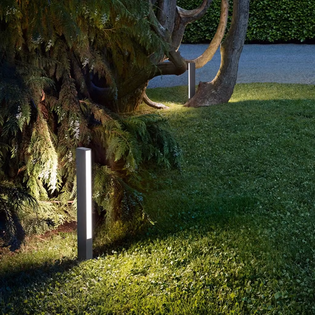 Paletto da giardino moderno Perenz in alluminio con LED da 11W 3000K luce bianca calda colore antracite IP65 – 2
