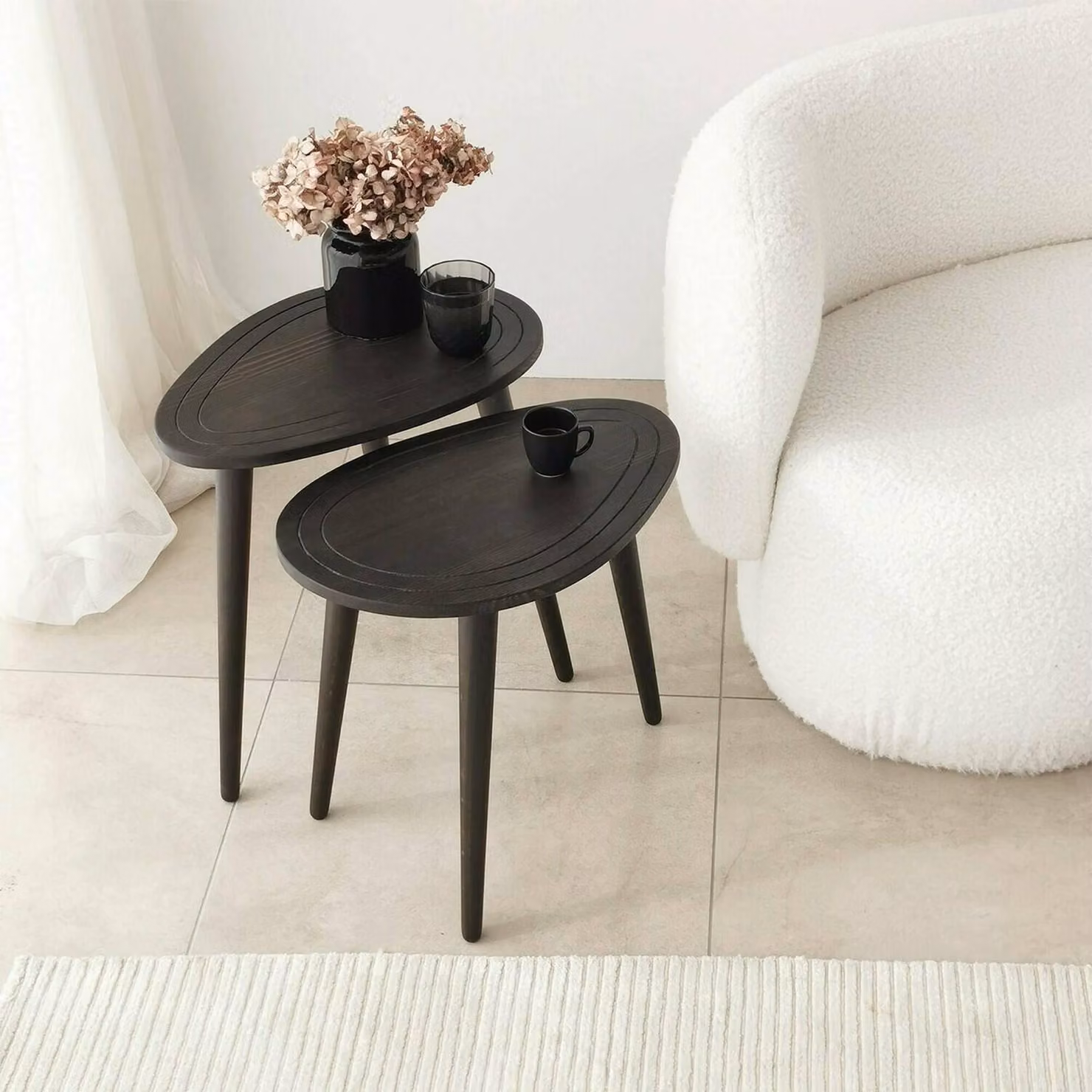 Dmora Tavolino da Salotto Janequeo 33x50x52h cm Nero Antracite, Forma Ovale Materiale Piano in Legno Massello