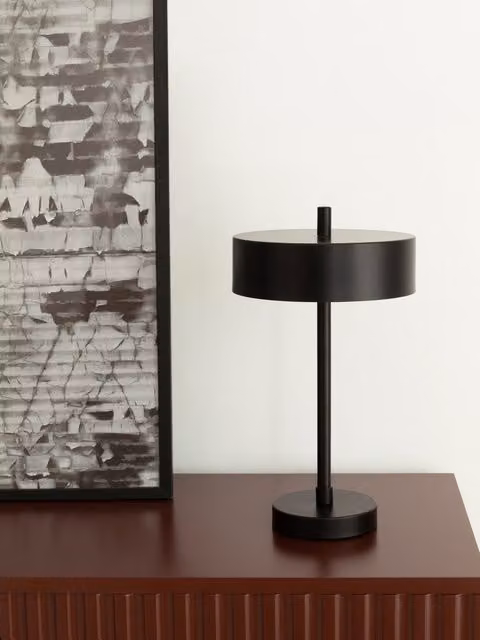 Lampada da tavolo moderna Note in metallo nera Kenay Home L: 20 cm, P: 35 cm, H: 35 cm