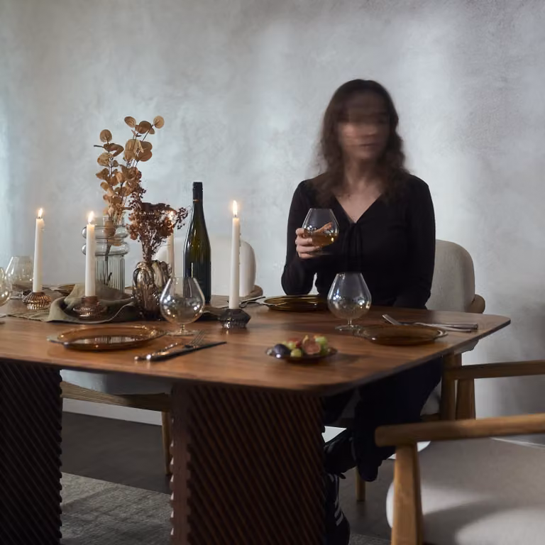 Tavolo da pranzo realizzato a mano in noce americano | Stile scandinavo minimalista - 300 cm