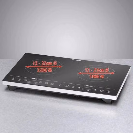 Doppia piastra elettrica in dotazione con display LED e schermo touch