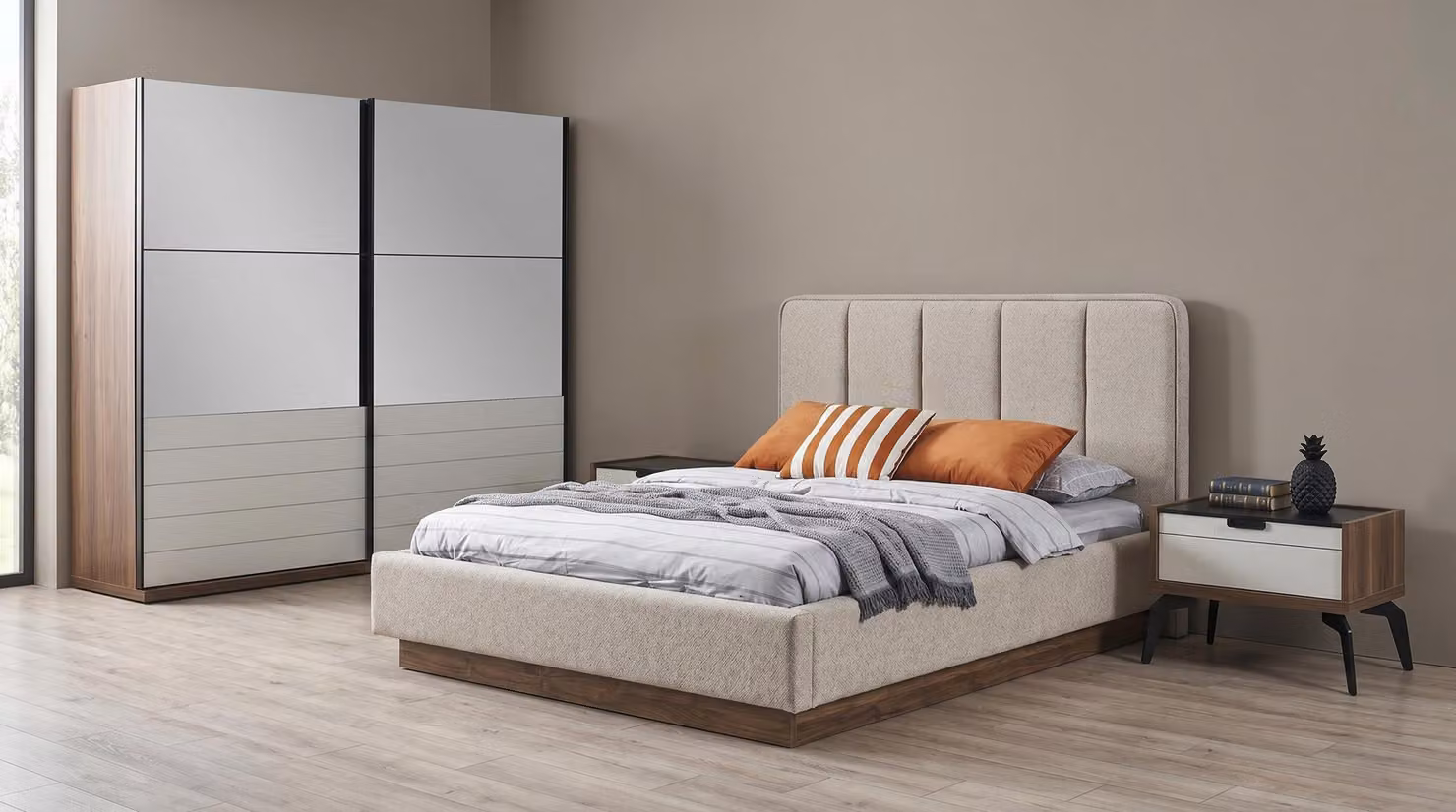 Set per camera da letto moderno: letto, armadio, comodini (2), colore beige, stile lussuoso