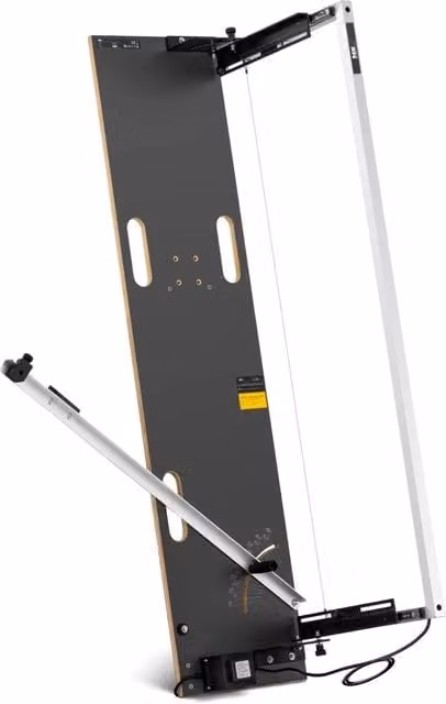 Taglierina per polistirolo in alluminio nero da 200 watt con dimensioni 1300 x 350 mm