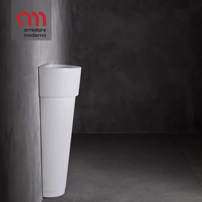 Vaso Marcantonio Au Mur Serralunga