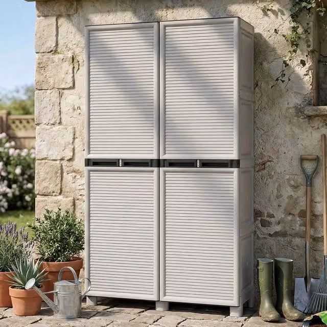 Armadio multiuso da esterno Allain DMORA in polipropilene con 2 ante e 3 ripiani, Grigio chiaro, L: 100 cm, P: 39 cm, H: 172 cm – 1