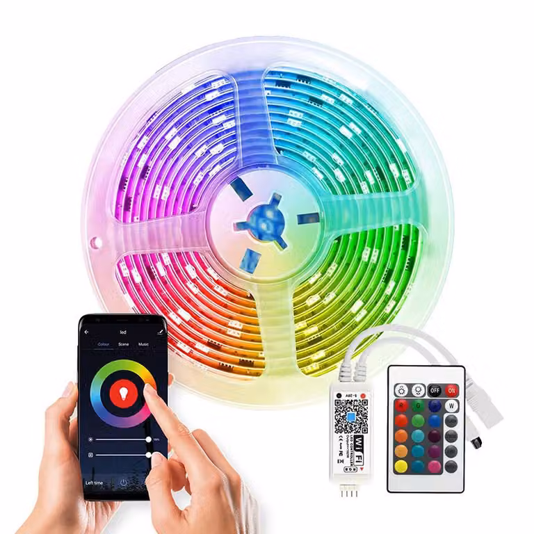 Solight Wifi Smart LED light strip, RGB, 5m, set con adattatore e telecomando