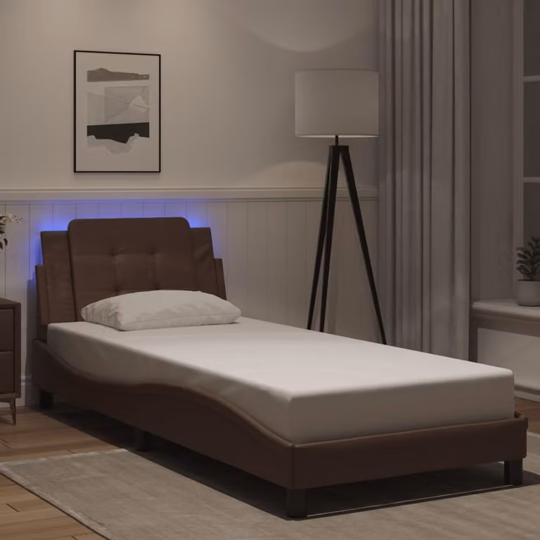 vidaXL Giroletto Zadar Marrone con LED e porta USB, L 80 x P 200 cm