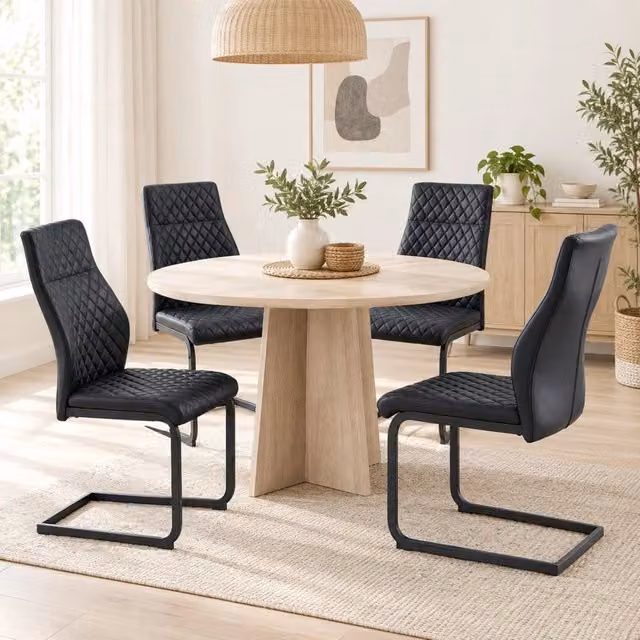 Set da pranzo rotondo per 4 persone con tavolo 107 cm in MDF e metallo nero e 4 sedie con motivo a rombi in ecopelle nera