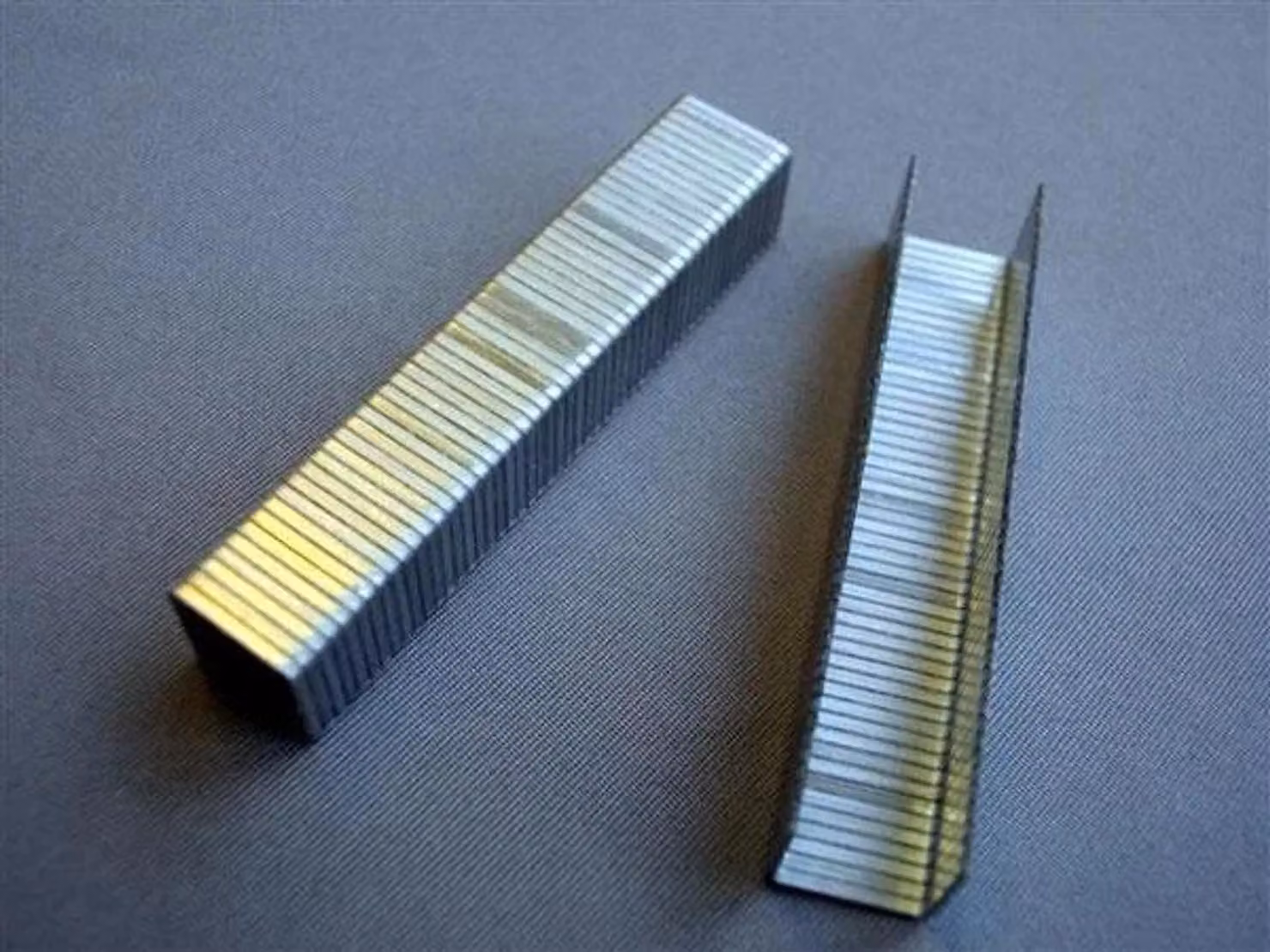 Grafgrassi per Grscimmiattatrice in Filo Piatto Lunghezza 12 mm, Spessore 1,2 mm, Larghezza 10,7 mm, 1000 Pezzi