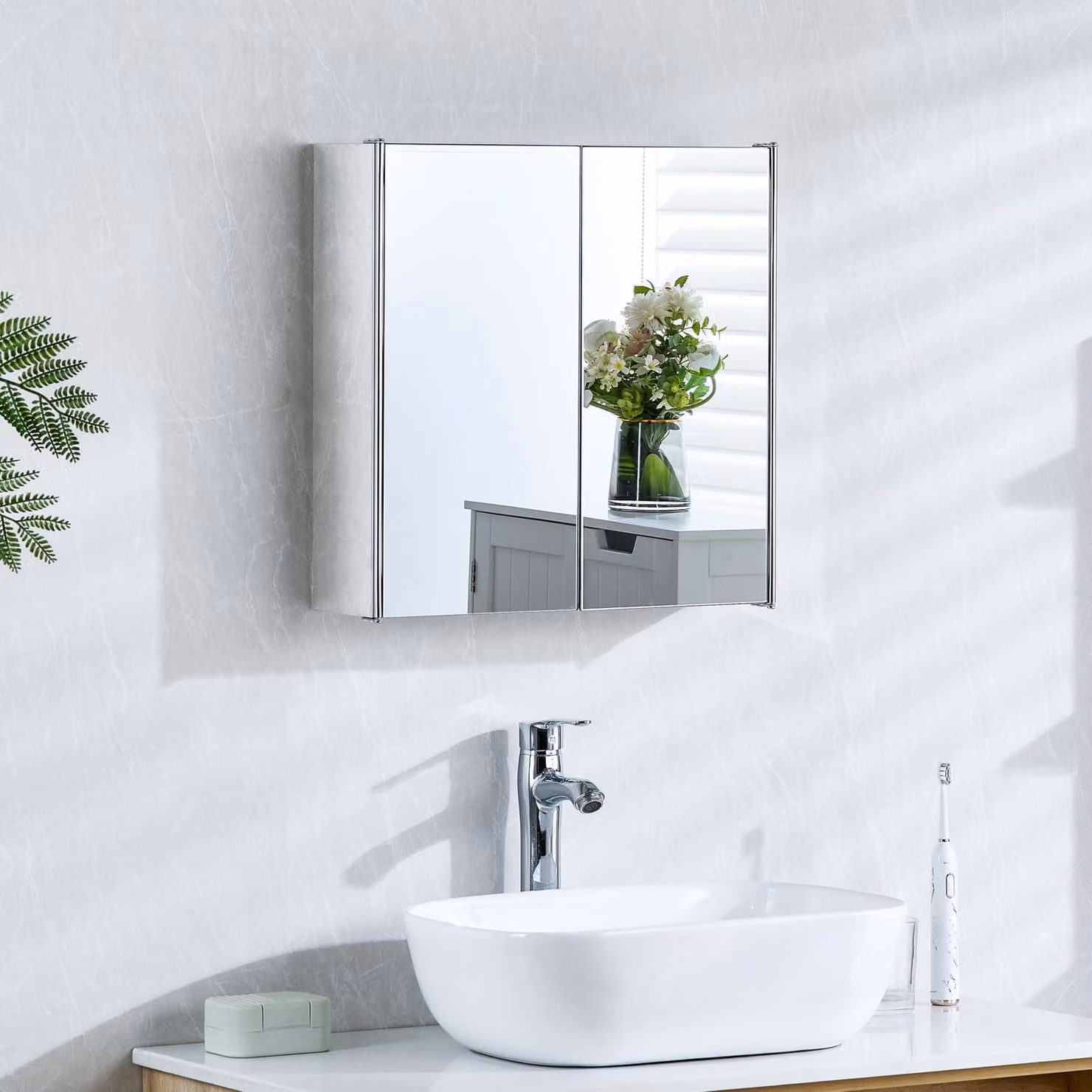 Specchio da bagno con doppia anta, in acciaio inossidabile, dimensioni 44x9 cm, da montare a parete, colore argento