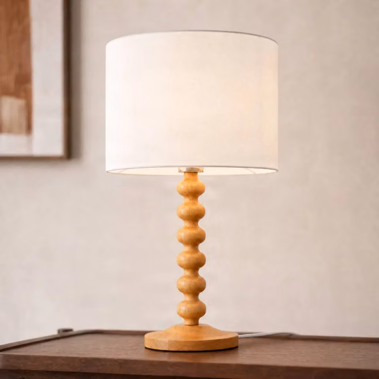 Lampada da tavolo Karlie Lucande, Legno chiaro, Legno, Lampada da tavolo
