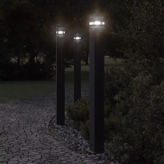 Set di 3 lampade da terra per esterni vidaXL in alluminio nero con sensore di movimento, Altezza: 110 cm – 1