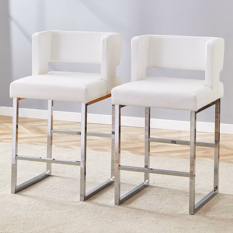 Set di 2 sedie da pranzo, imbottite, con struttura in metallo, schienale ergonomico, rivestite in ecopelle (bianco e argento)