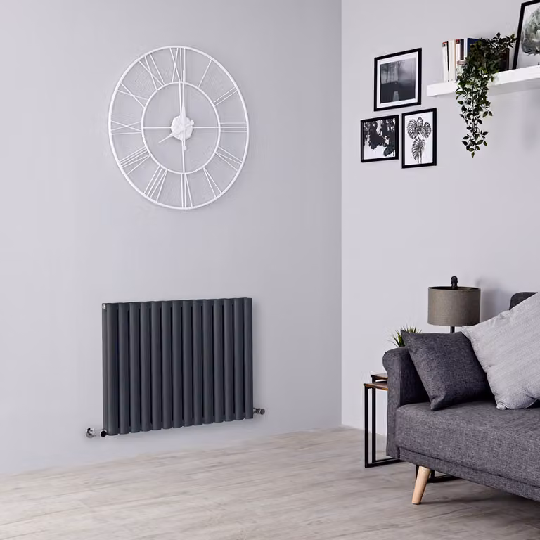 Radiatore Orizzontale Doppio Design Antracite 600x826mm 870W - Alta Resa - Stile Moderno - Revive