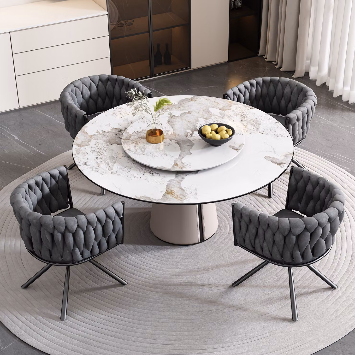 Set di 4 sedie da pranzo o da soggiorno, imbottite, con braccioli e gambe in acciaio, girevoli a 360°. Ideali per soggiorno, sala da pranzo o camera da letto. Colore: grigio