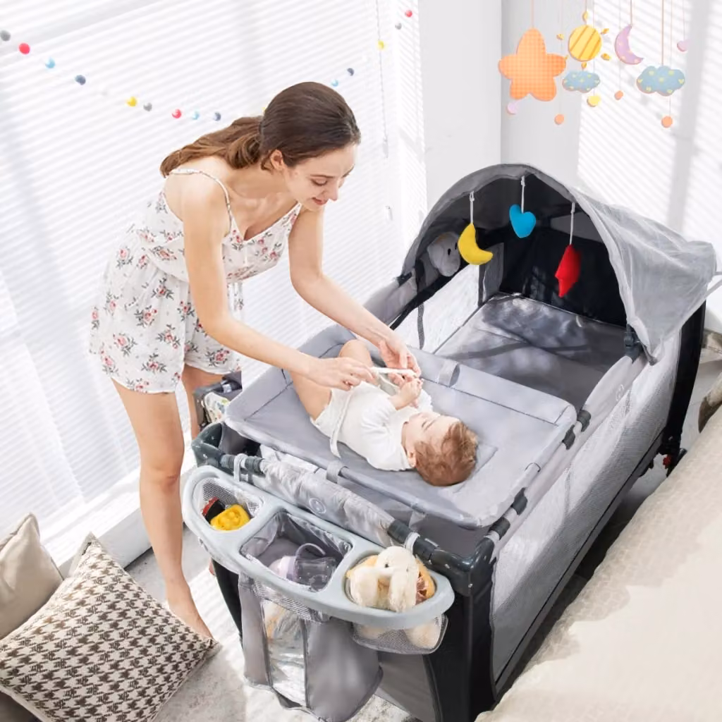 Culla per bambini pieghevole con zanzariera e due livelli regolabili, Grigio, L: 124 cm, P: 65 cm, H: 81 cm – 2