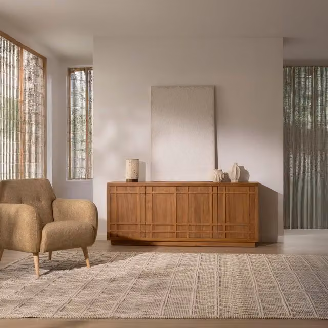 Credenza Banak in legno di acacia e MDF marrone per soggiorno e sala da pranzo