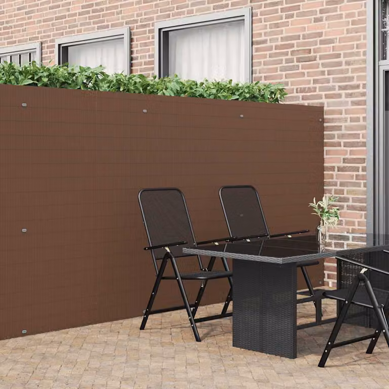 Recinzione da giardino bifacciale vidaXL in PVC marrone opaco, L: 5 m, H: 1,8 m