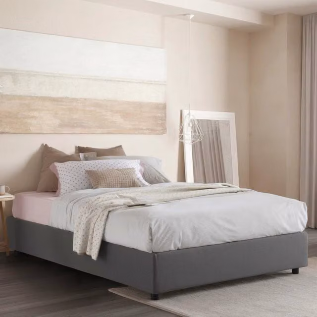 Letto matrimoniale contenitore Alaksir Talamo Italia con materasso incluso, rivestimento in tessuto grigio, apertura frontale, dimensioni materasso: 140 x 200 cm