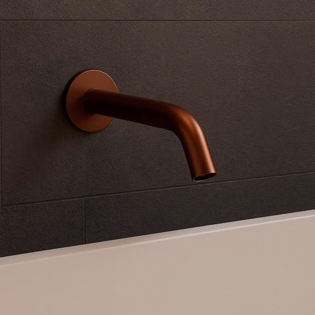 SINED Beccuccio Inox Satinato da Parete per Lavandino in Acciaio Inox 316L Finitura Oro Rosa adatto per ambienti interni ed esterni - Modello Levante
