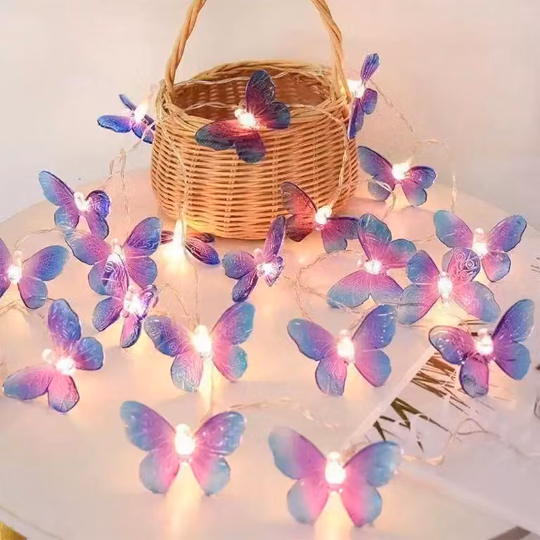 Catena luminosa a forma di farfalla, 3 metri, 20 LED bianco caldo, rosa-viola, alimentata a batteria