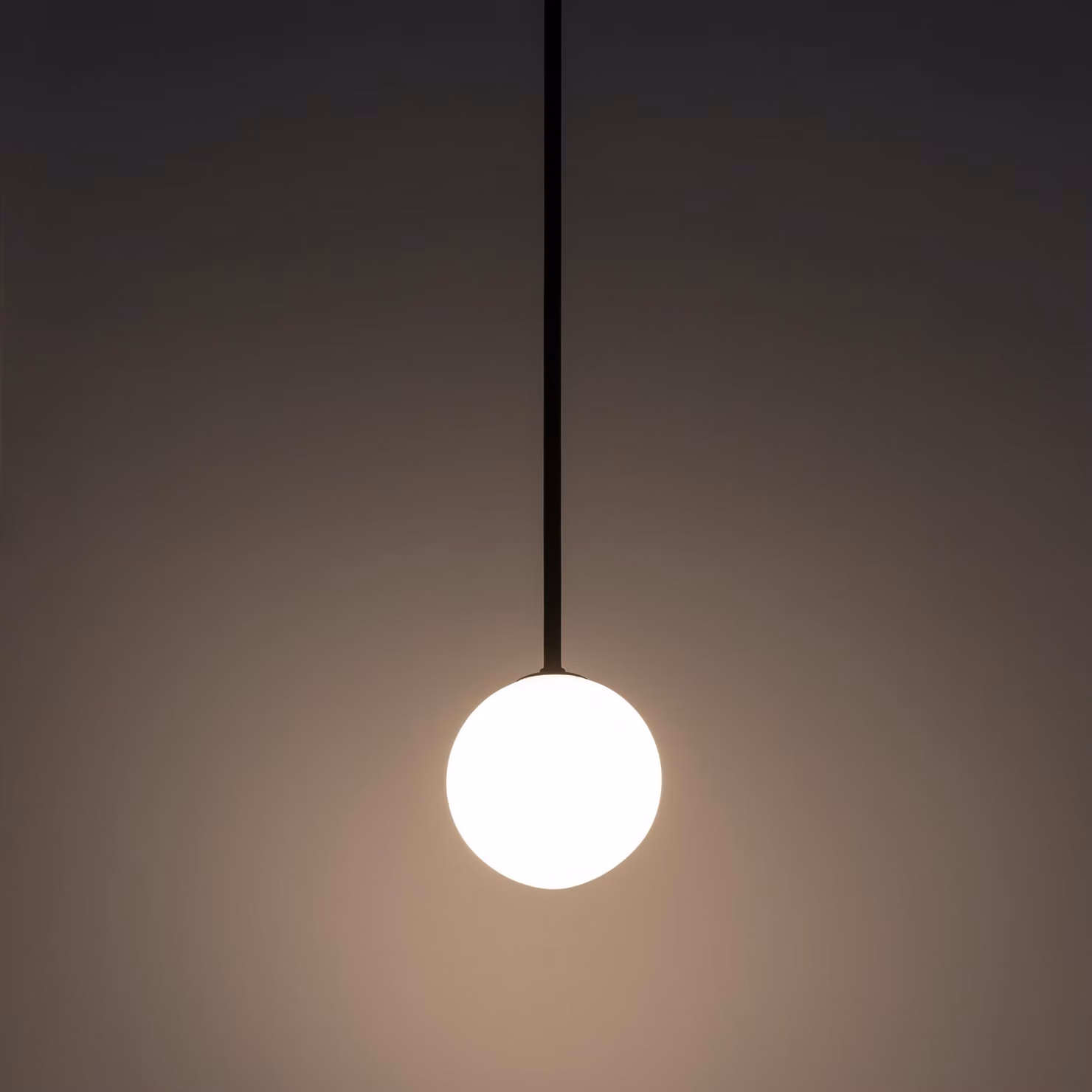 Lampada a sospensione KIER bianco e nero 1xG9x12W in vetro, dimensioni: 96x12x12 cm, IP20, Nowodvorski Lighting