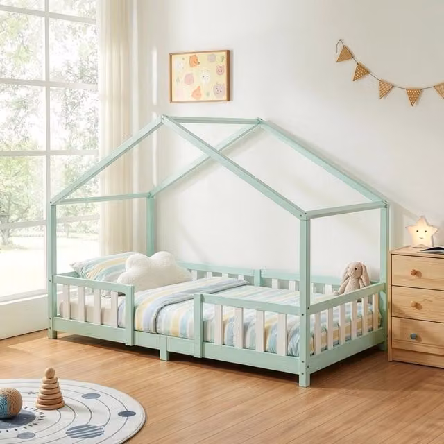 Letto per Cameretta Treviolo a Forma di Casetta in Stile Montessori 90x200 cm Menta Verde/Bianco [en.casa]