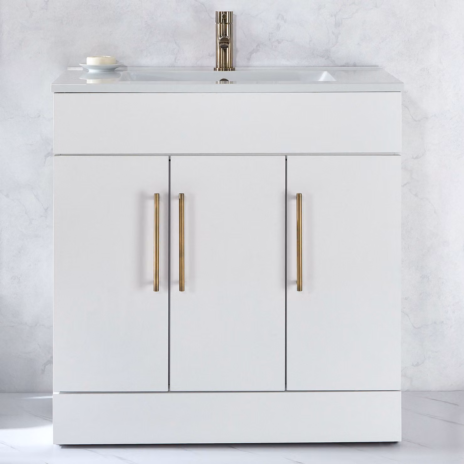 Mobile Bagno a Terra Bianco da 810mm con Lavabo e Maniglie con Barra a T in Ottone Spazzolato - Cluo