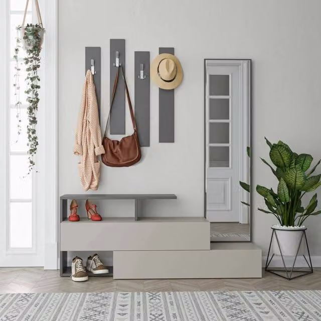Mobile da ingresso Ascari DMORA, composizione multifunzione con appendiabiti e portaoggetti, L: 137 cm, P: 35 cm, H: 55 cm, Tortora e Antracite – 1
