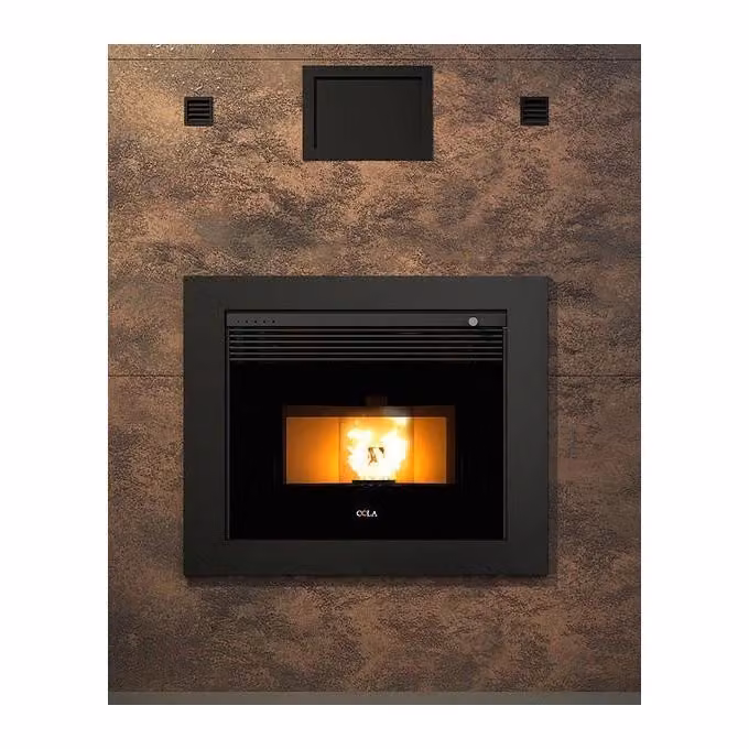 Inserto a pellet canalizzabile ventilato Cola LL1MB90Y in acciaio e ghisa con cristallo panoramico serigrafato, colore Nero, potenza termica 10,36 kW e serbatoio da 22,5 Kg – 2