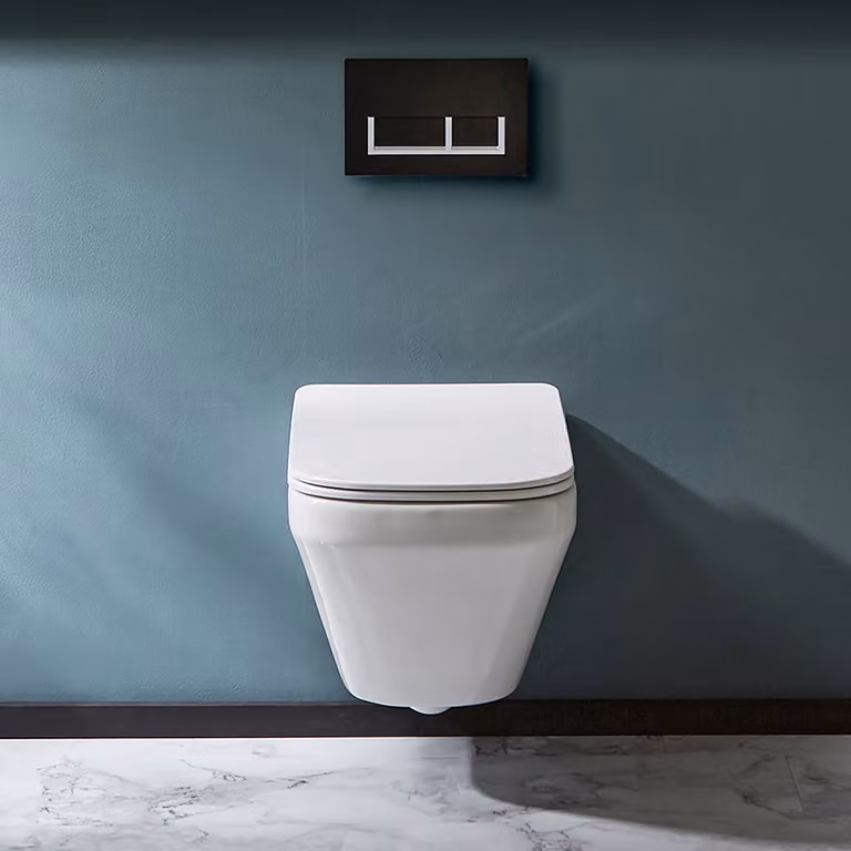 Sanitario WC Sospeso Senza Brida con Telaio Corto - Placca di Comando Rettangolare Bianca/Cromata - Exton