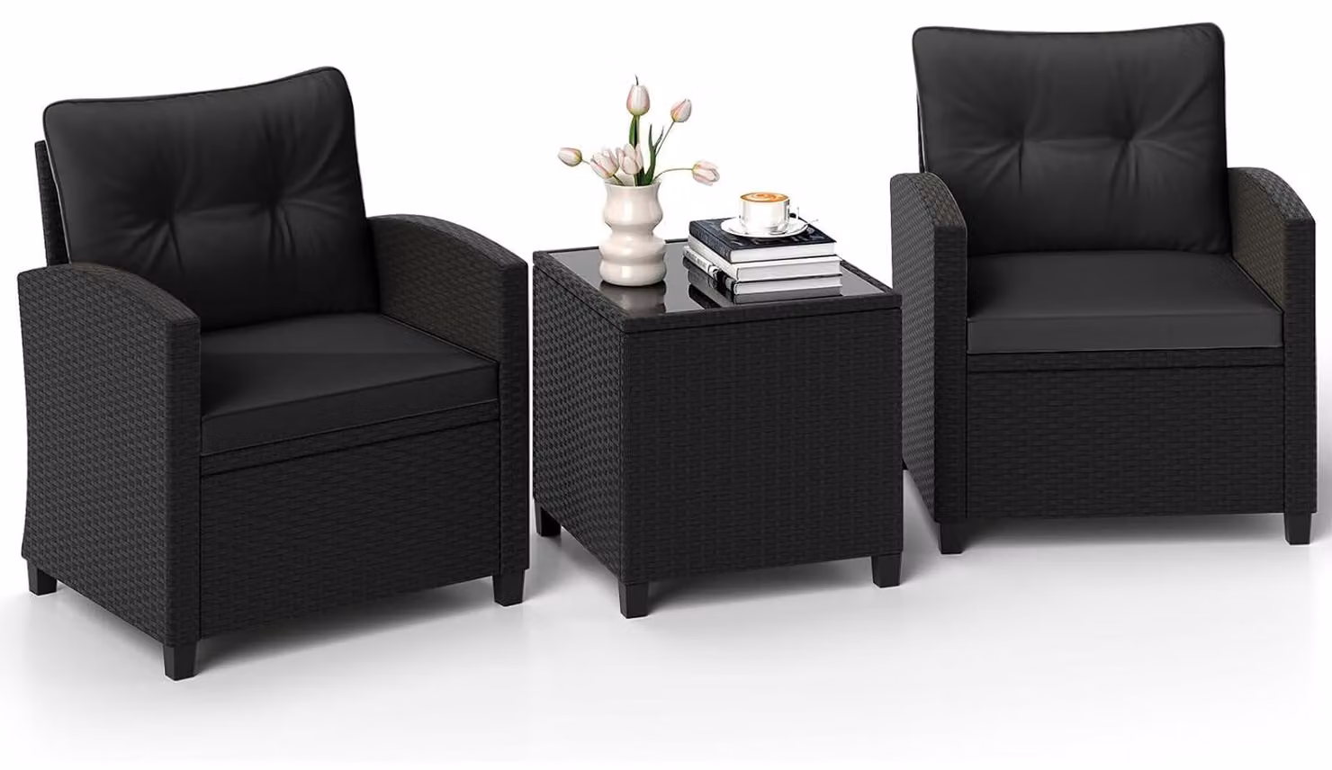Set da giardino KOMFOTTEU, composto da: 2 poltrone in rattan sintetico, 1 tavolo da giardino in rattan sintetico, divano e tavolino in vetro temperato. Set di sedute con cuscini removibili, ideale per terrazzi, balconi e giardini