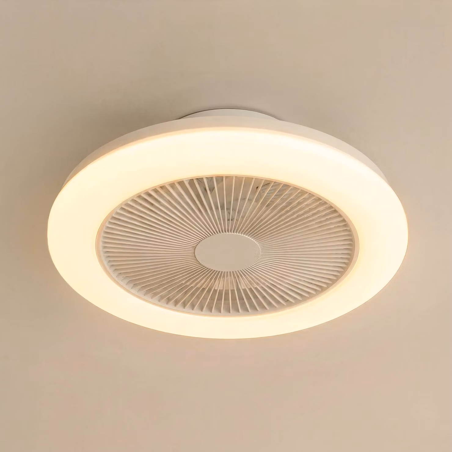 Ventilatore da soffitto LED Lindby Vedin, bianco, DC, Ø 45 cm, RGBW Vedin Lindby, dimmerabile, Bianco / Opale, Soggiorno / Sala da pranzo, Plastica, Moderno