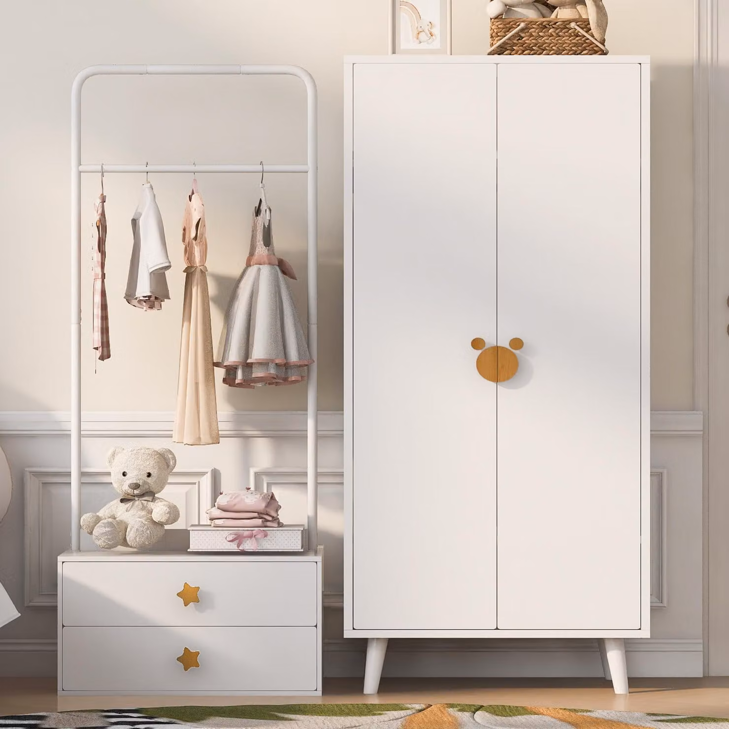 Set di mobili per l'ingresso "Flieks", composto da: armadio angolare con appendiabiti, armadio con barra appendiabiti e cassetti, appendiabiti con cassetti, colore bianco
