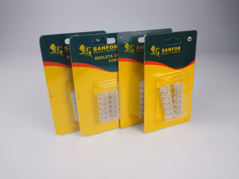 Sanfor 76042, listello di prese multiple, 6 mm + 10 mm, confezione da 4 pezzi
