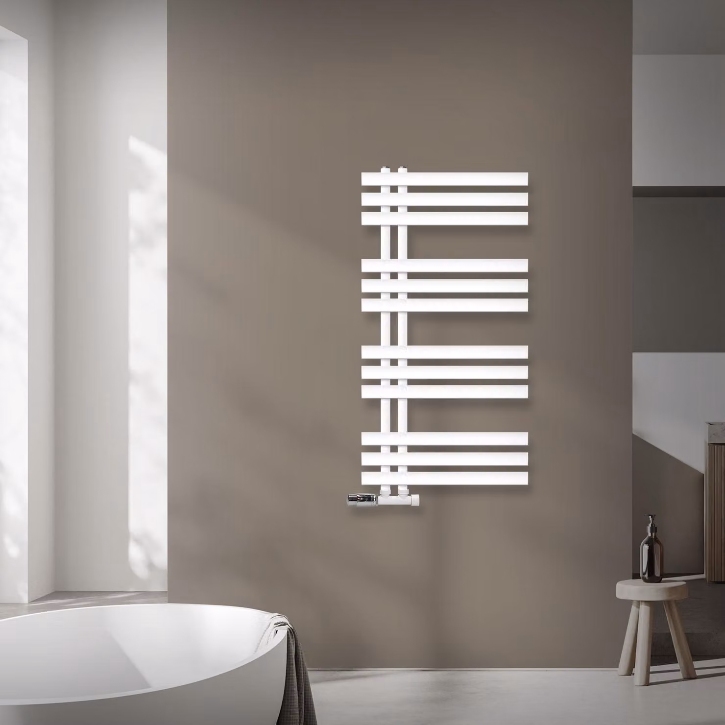 Radiatore da bagno LuxeBath Design, 500x1000 mm, bianco, set di collegamento e termostatico angolare a parete, senza elemento riscaldante
