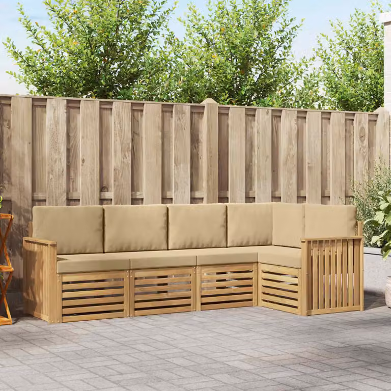 Set di divani da esterno vidaXL a forma di L composto da 5 pezzi, in legno di acacia e poliestere bianco e beige con cuscini inclusi