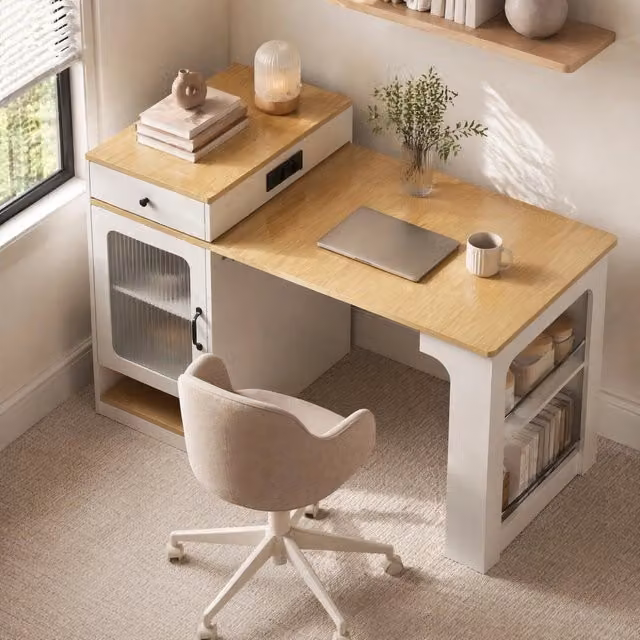 Tavolo allungabile con cassetto, vani contenitore e prese integrate per cucina e sala da pranzo, bianco e naturale
