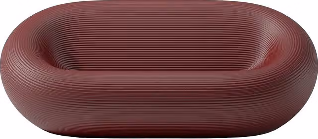 Sofà Nami Qeeboo in polietilene per giardino, disponibile nei colori sabbia, beige e rosso