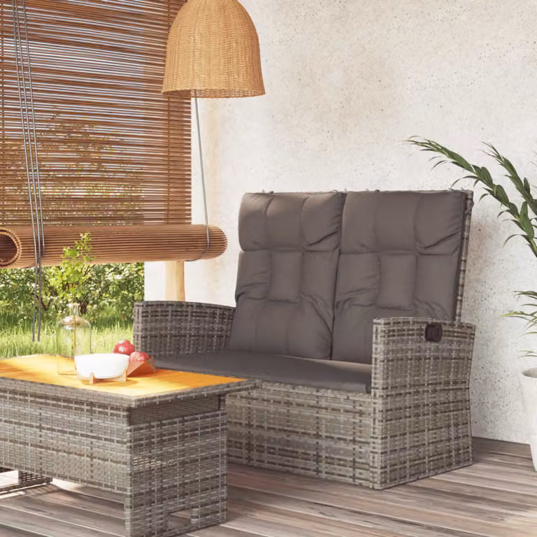 The Living Store Panca da giardino con funzione reclinabile e cuscini grigio 118 cm in poly rattan