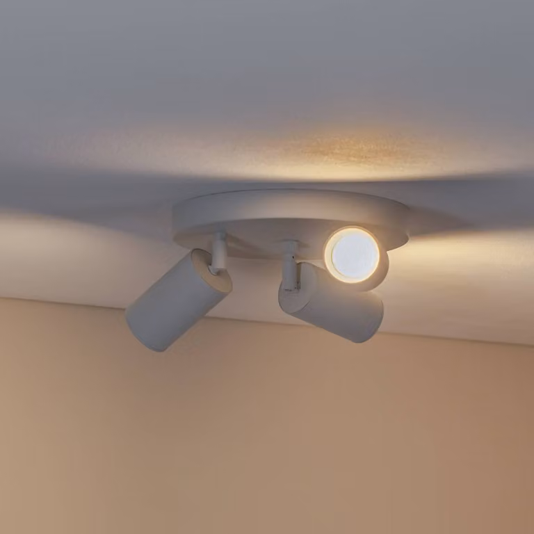 Faretto da soffitto Sado, bianco, acciaio, orientabile, a 3 luci rotondo Sado Argon, dimmerabile, Bianco / Opale, Soggiorno / Sala da pranzo, Metallo, Moderno, Faretto alogeno
