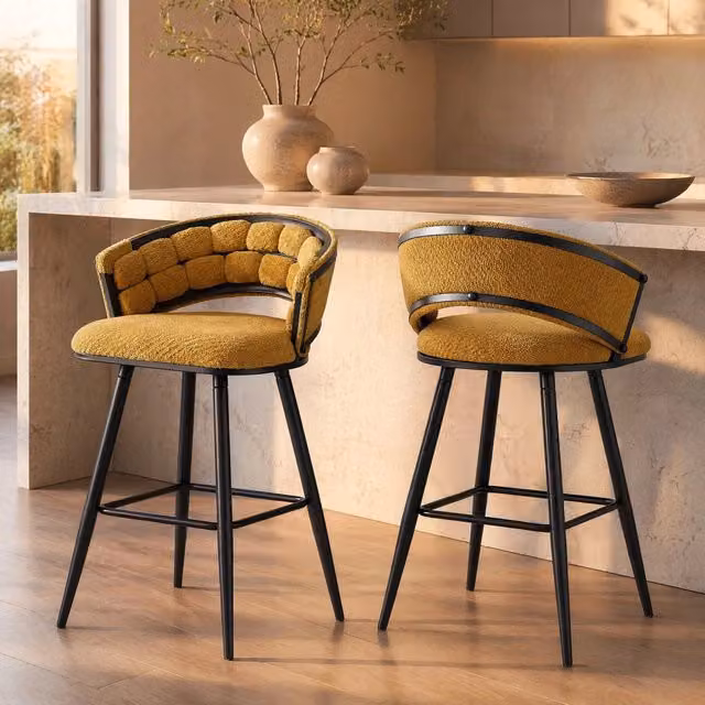 Set di 2 sgabelli da bar in velluto giallo 56x50,5x98 cm metallo nero con poggiapiedi