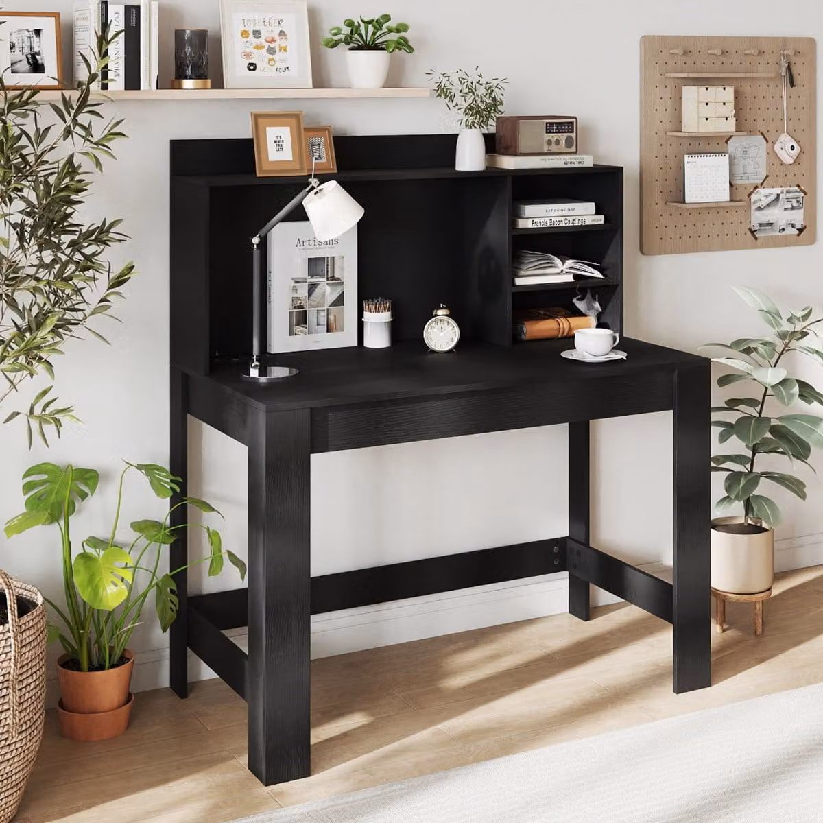 Scrivania da ufficio sospesa moderna Costway in MDF laminato nero con foro passacavi