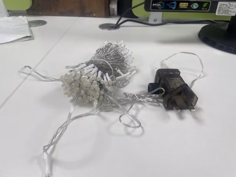 Catena luminosa a LED, 1500 luci, luce bianco caldo, cavo da 3 metri, impermeabile