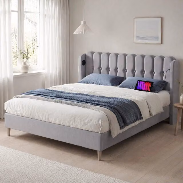 Letto matrimoniale imbottito 160 × 200 cm con rete a doghe in lino grigio testiera e ricarica USB e Type-C