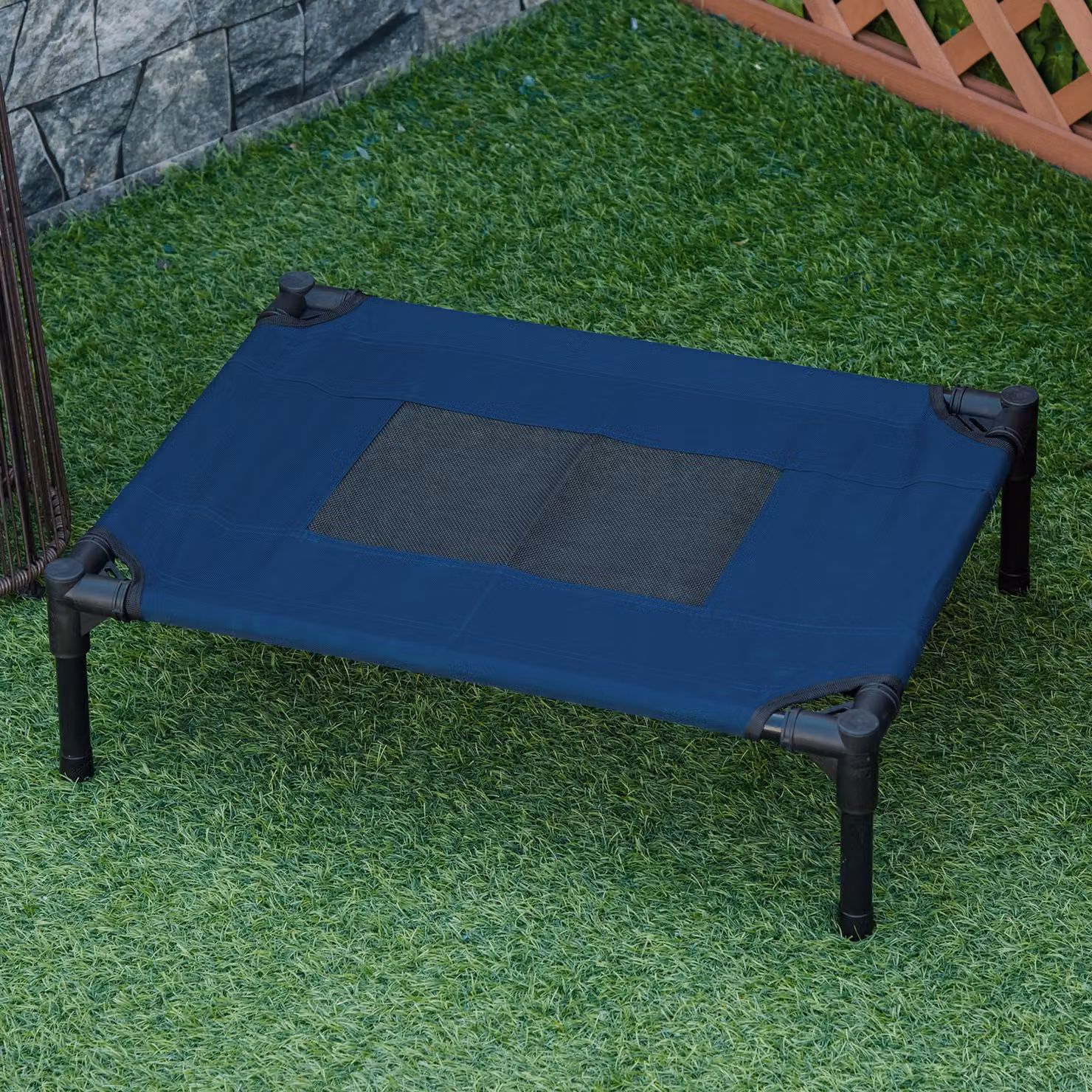 Lettino per cani rialzato PawHut in metallo e tessuto, L 61 x P 46 x H 18 cm, Marrone, Nero e Blu – 2